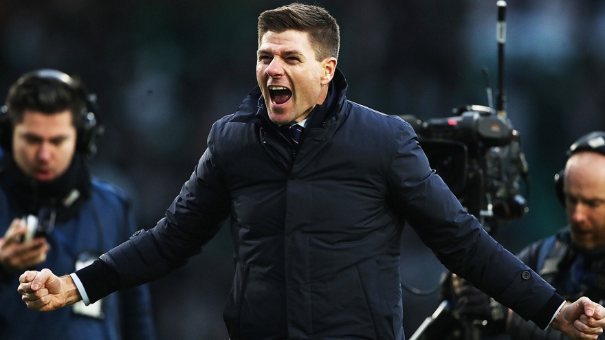 Cùng Rangers vô địch Scotland, HLV Gerrard có danh hiệu đầu tiên