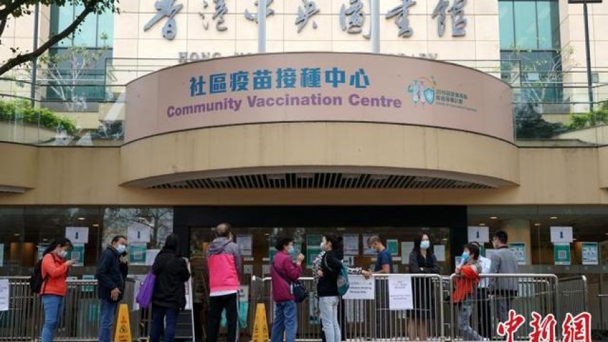 Người thứ 3 ở Hong Kong tử vong sau khi tiêm vaccine Covid-19 Sinovac của Trung Quốc