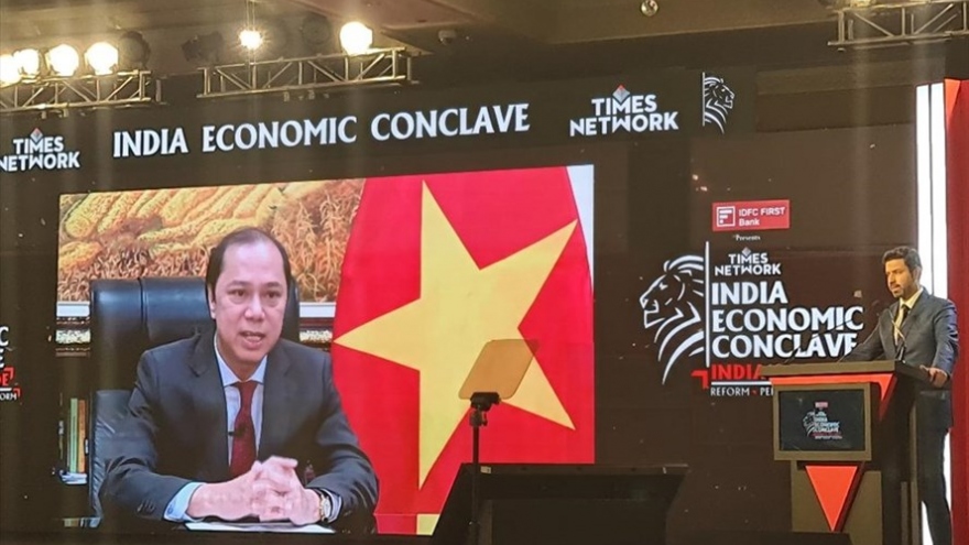 Vietnam attaches importance to symbiotic growth for mutual benefit