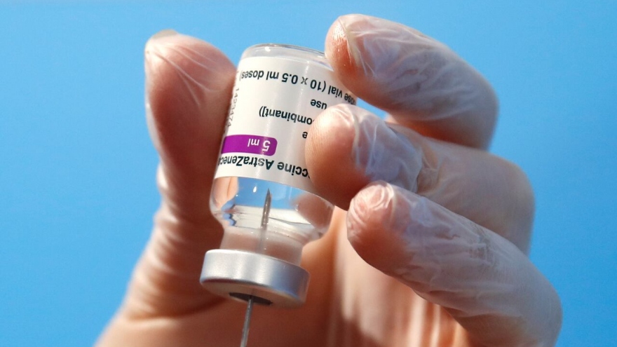 "Không có chủ trương để các công ty, doanh nghiệp tự nhập khẩu vaccine COVID-19"