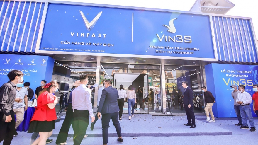 Khai trương 64 showroom xe máy điện Vinfast kết hợp trung tâm trải nghiệm Vin3S toàn quốc