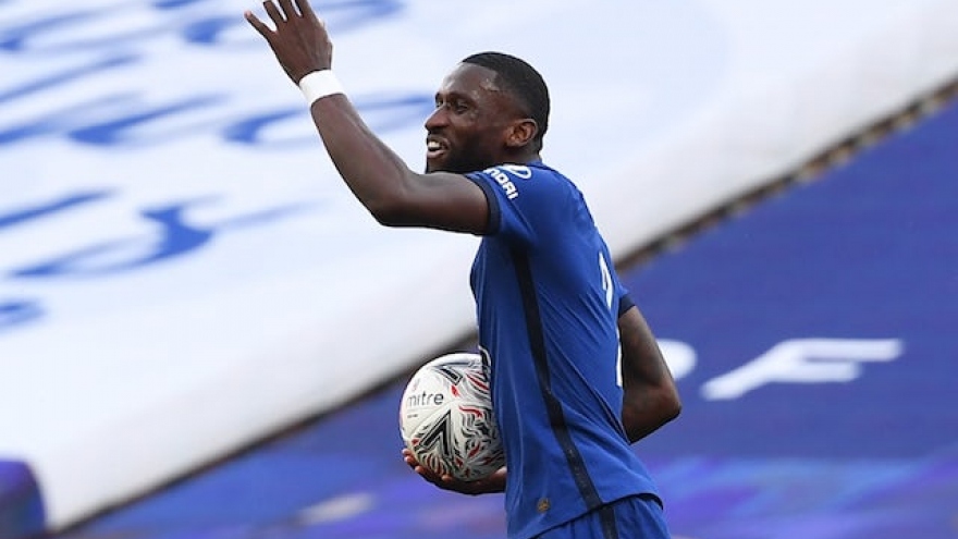 Chelsea gấp rút đàm phán gia hạn hợp đồng với Rudiger