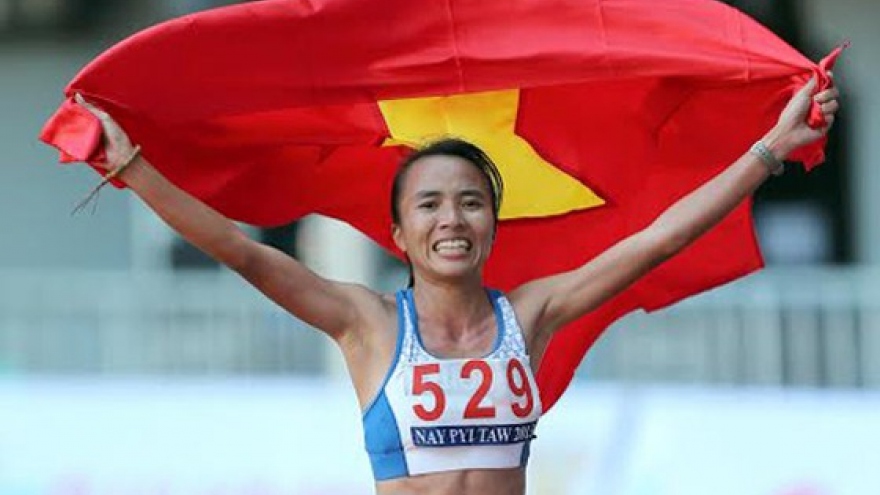 Tiền Phong Marathon 2021 chào đón sự trở lại của "nữ hoàng chân đất" Phạm Thị Bình