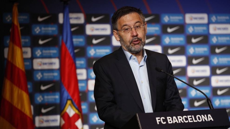 Cựu Chủ tịch Barca Josep Bartomeu bị bắt
