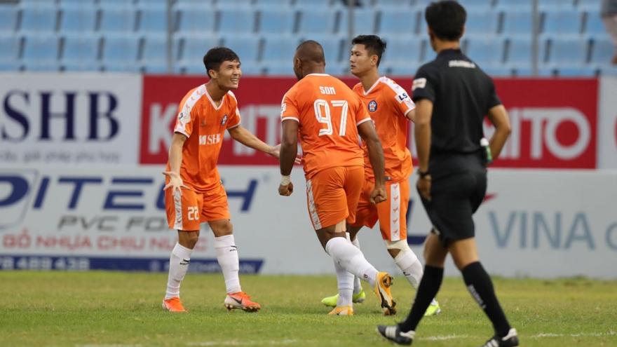 Rafaelson ghi hat-trick, Đà Nẵng "vùi dập" Thanh Hóa