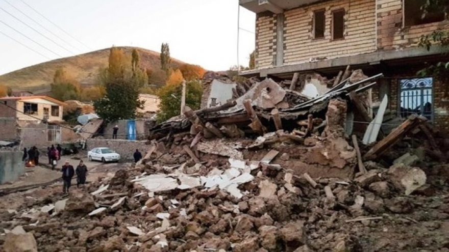 Động đất rung chuyển khu vực miền Nam Iran 