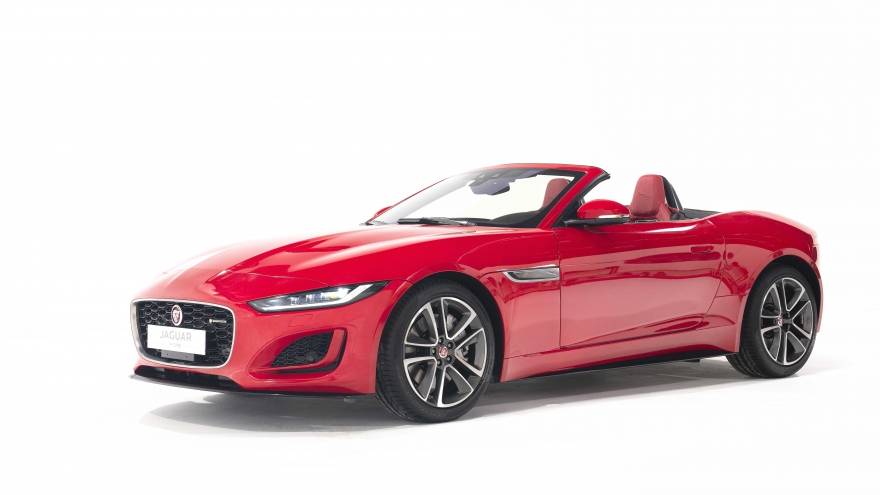 Jaguar F-Type Convertible ra mắt thị trường Việt Nam với giá từ 6,195 tỷ đồng