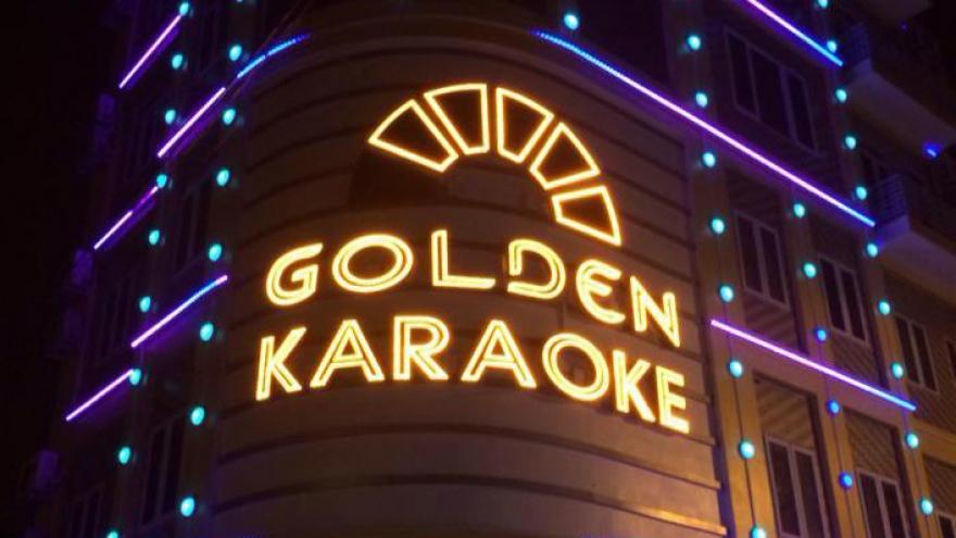 Quảng Ninh bắt giữ 11 đối tượng liên quan đến ma túy trong quán karaoke