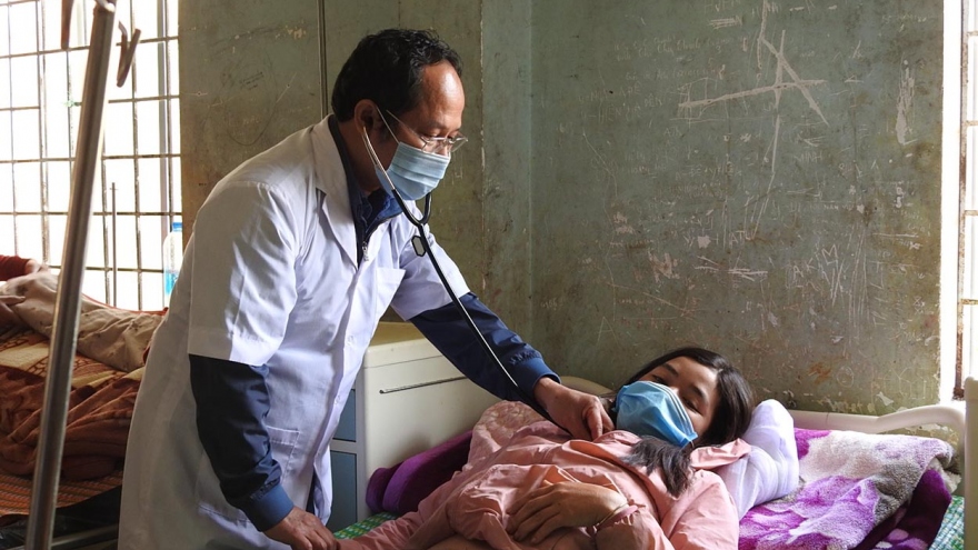 Chùm ca bệnh ở Kon Tum: Còn 5 người đang điều trị ở bệnh viện