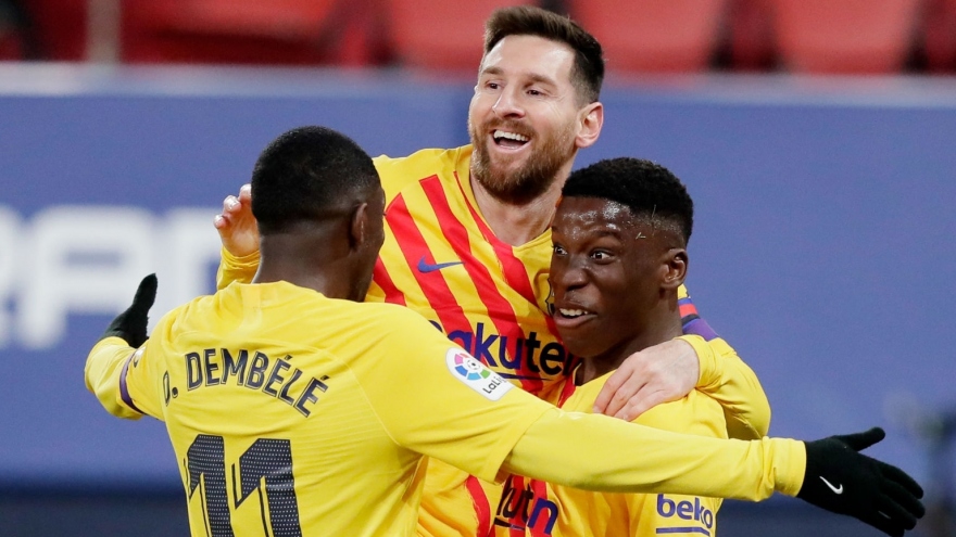 Messi kiến tạo “thần sầu”, Barca chỉ còn kém Atletico Madrid 2 điểm