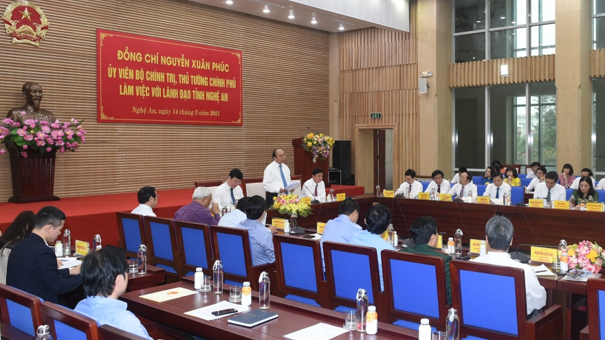 Thủ tướng: Nghệ An cần triển khai ý tưởng lớn, sâu sắc để phát triển