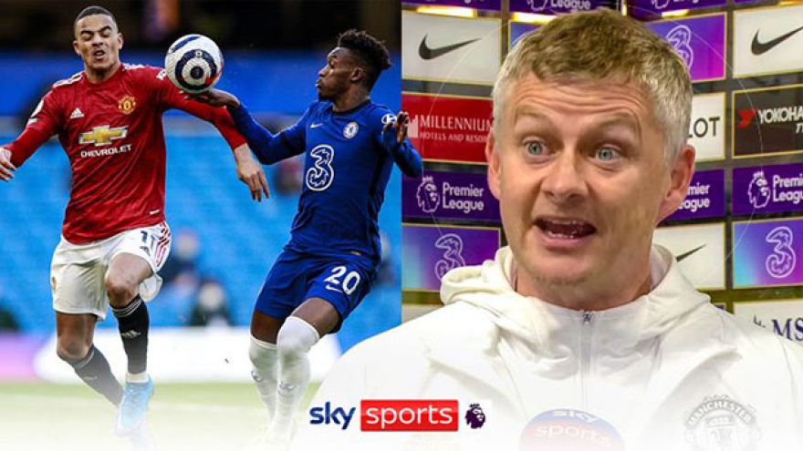 HLV Solskjaer: "MU bị cướp mất 2 điểm trước Chelsea"