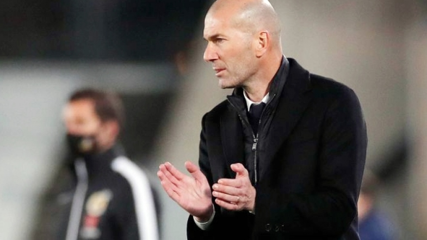 Real Madrid suýt thua Sociedad, HLV Zidane vẫn nói cứng