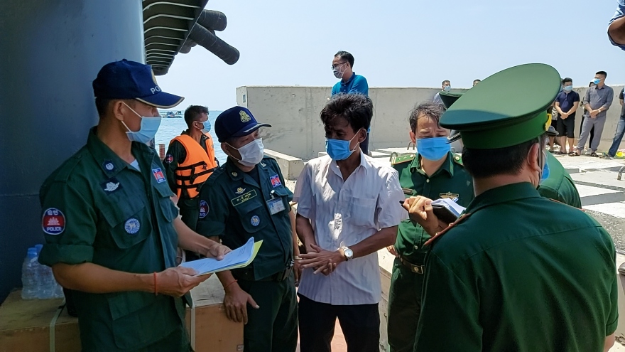 Điều tra vụ 19 người xuất cảnh trái phép bị Campuchia áp tải trả về