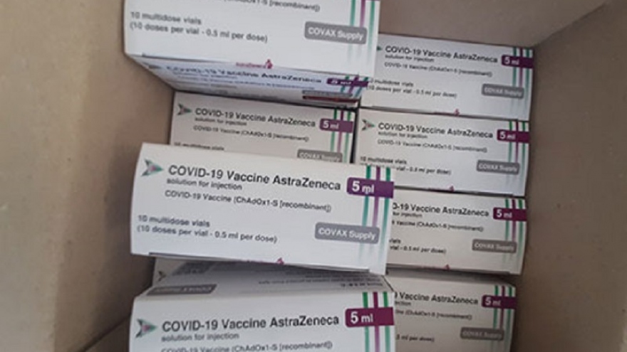 Ninh Thuận và Bình Thuận tiếp nhận hơn 10.000 liều vaccine phòng Covid-19  