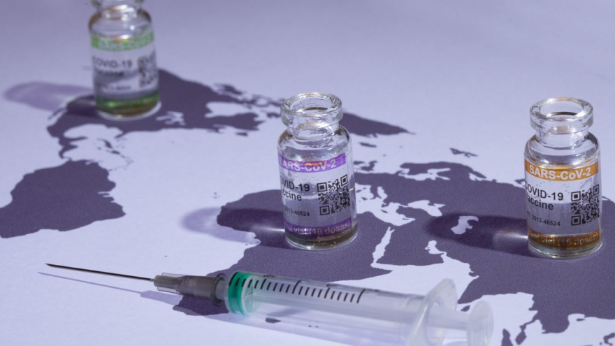 Hungary bắt đầu tiêm vaccine cho các nhà ngoại giao nước ngoài