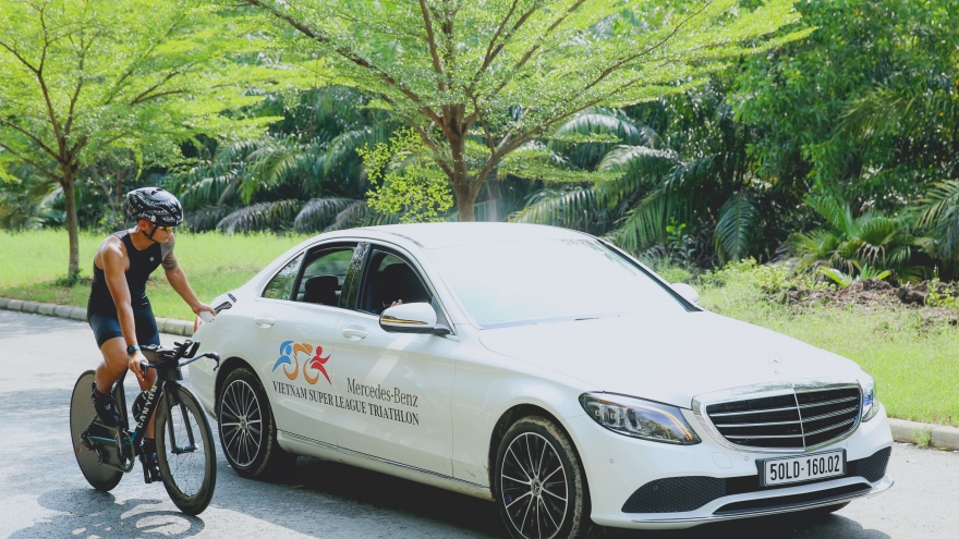 Mercedes-Benz Việt Nam đồng hành cùng Triathlon Việt Nam