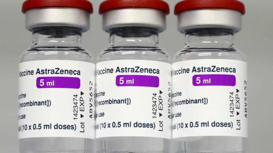 EU: “không có bằng chứng” để hạn chế tiêm chủng vaccine AstraZeneca