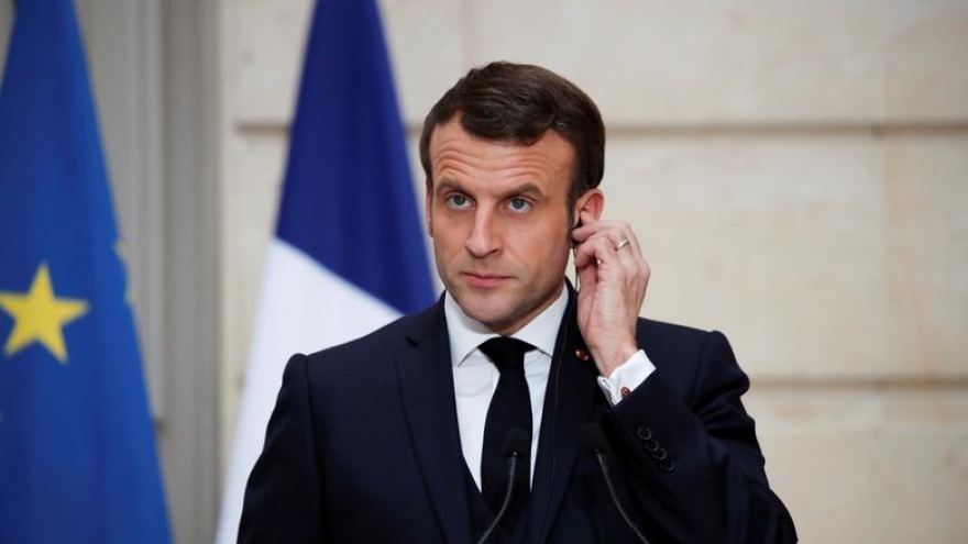 Tổng thống Pháp: Quốc tế cần vạch ra "những lằn ranh đỏ" với Nga