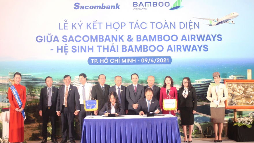 Sacombank và Bamboo Airways hợp tác toàn diện