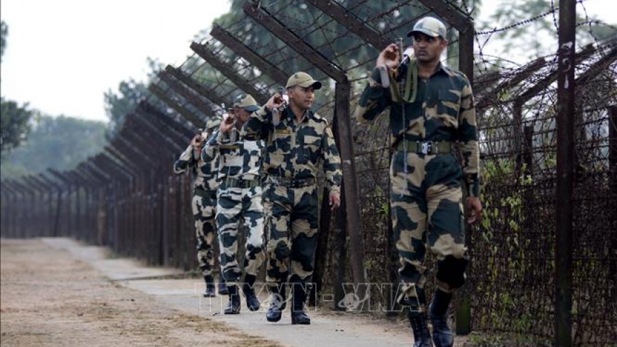 Ít nhất 22 nhân viên an ninh Ấn Độ thiệt mạng do bị phiến quân phục kích