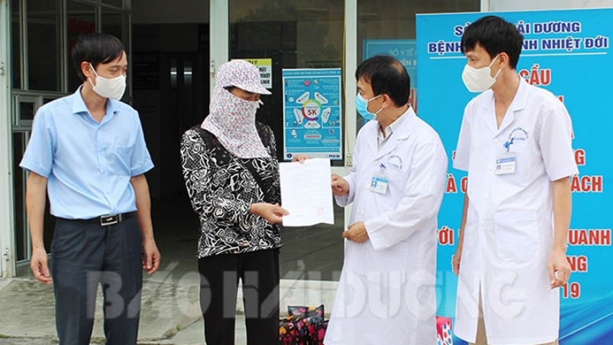 Final COVID-19 patient in Hai Duong province receives discharge from hospital