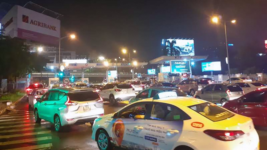 TP HCM kiến nghị bàn giao đất quốc phòng thực hiện dự án đường nối sân bay Tân Sơn Nhất