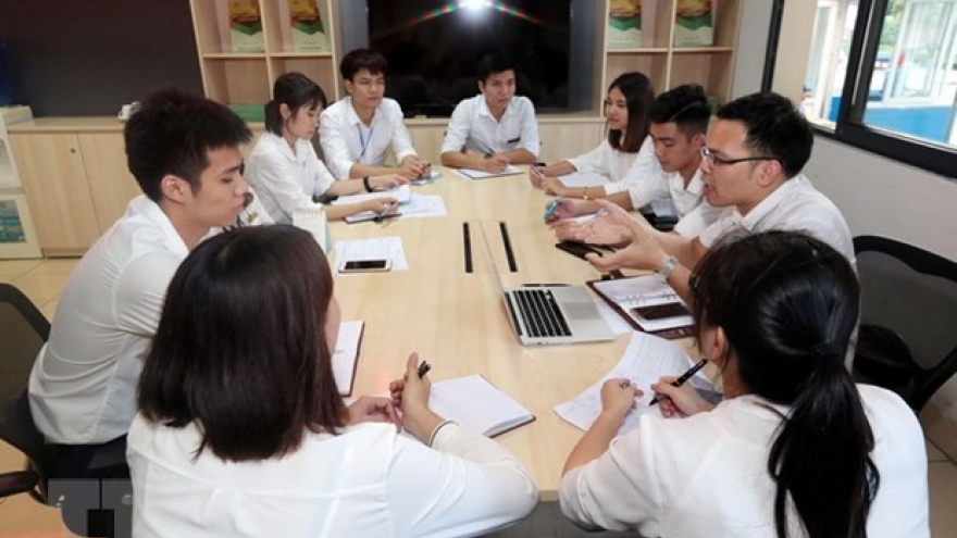 Vietnam aims to bring 90,000 labourers to work abroad in 2021
