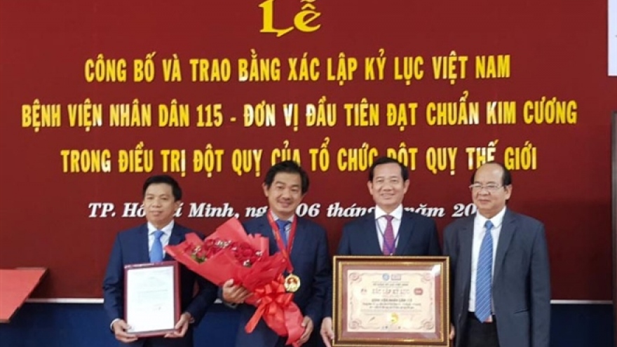 First Vietnam hospital awarded Diamond Status for stroke treatment