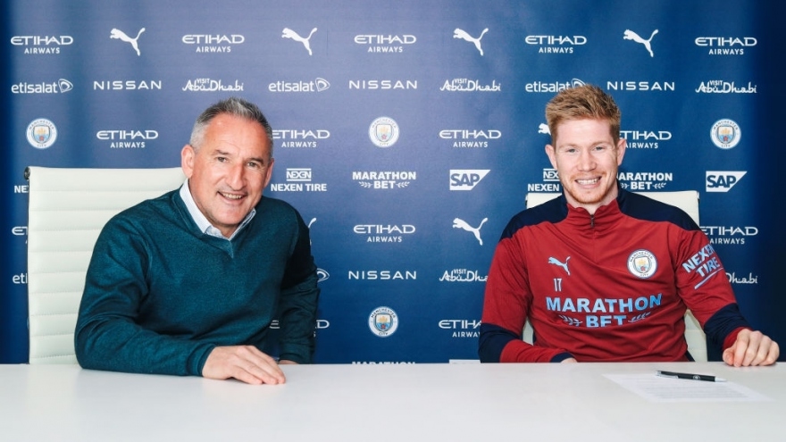 De Bruyne gia hạn hợp đồng với Man City tới năm 2025