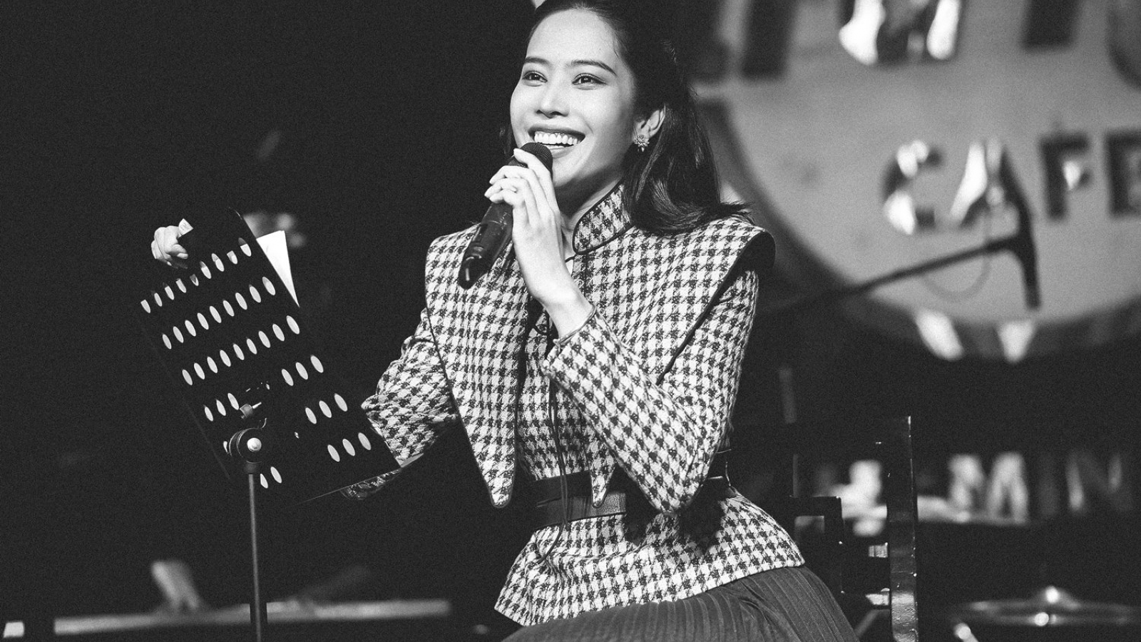 Nam Em: "Tôi muốn cháy hết mình với âm nhạc"