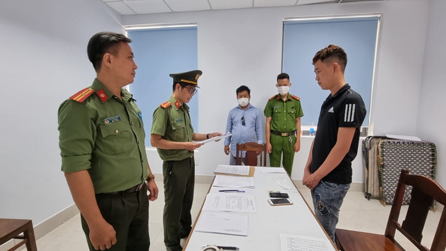 Bắt giam 14 đối tượng tiếp tay cho người Trung Quốc nhập cảnh trái phép