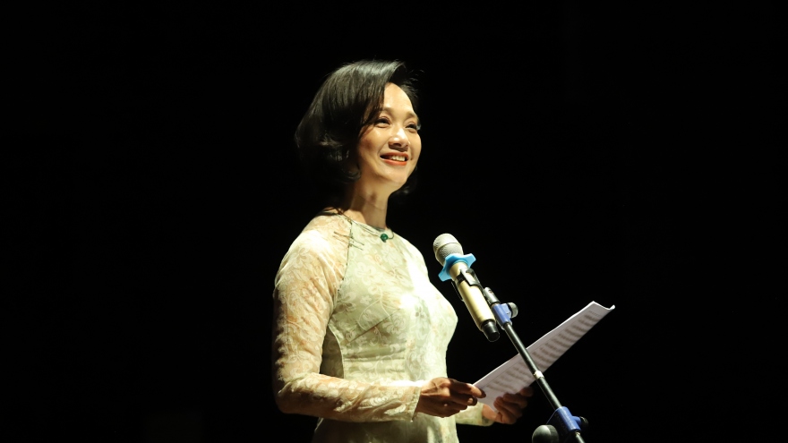 NSND Lê Khanh, Mỹ Linh xúc động tri ân Lưu Quang Vũ - Xuân Quỳnh