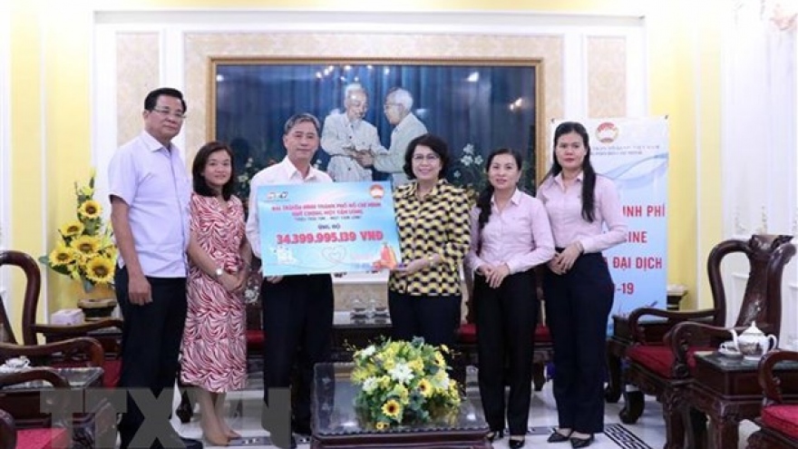 Over VND34 billion for COVID-19 vaccine purchase in HCM City