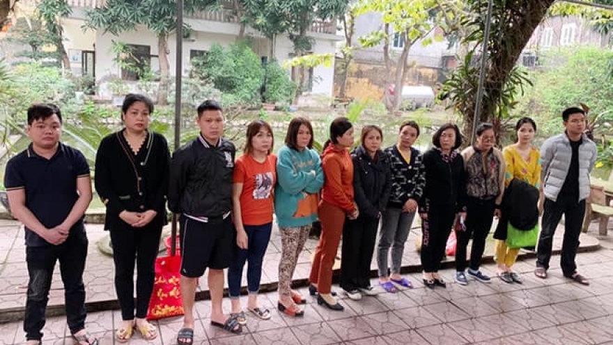Triệt phá đường dây đánh bạc trăm tỷ bằng hình thức ghi lô, đề