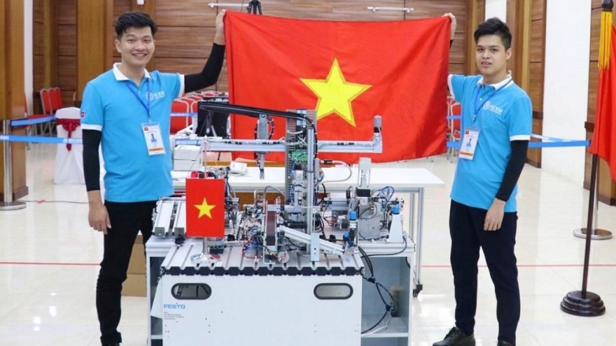Vietnam wins gold at Asia Pacific Mechatronics Skills Competition