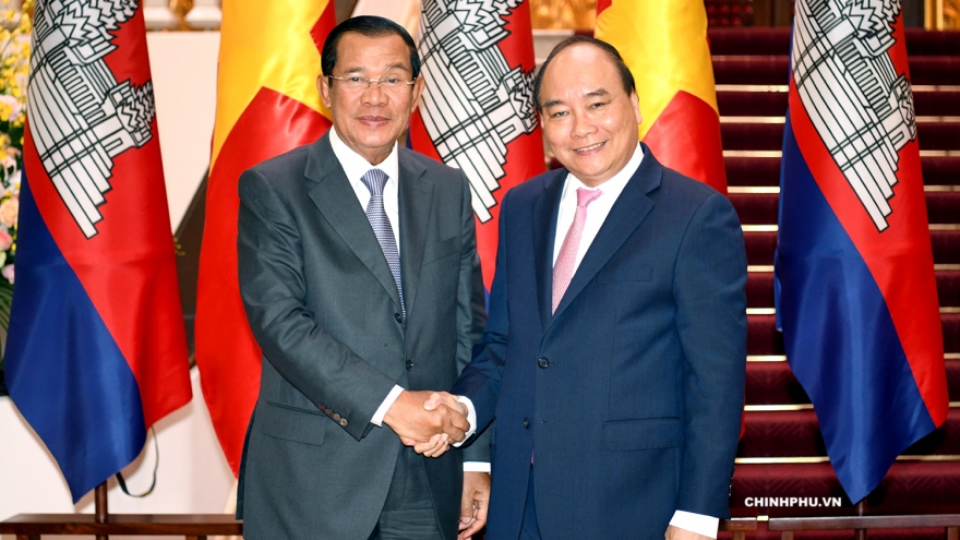 Thủ tướng Hun Sen gửi thư chúc mừng Chủ tịch nước Nguyễn Xuân Phúc