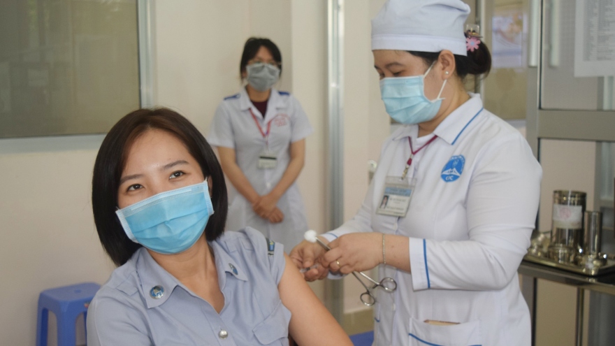 Cần Thơ triển khai tiêm vaccine phòng Covid-19 đồng loạt