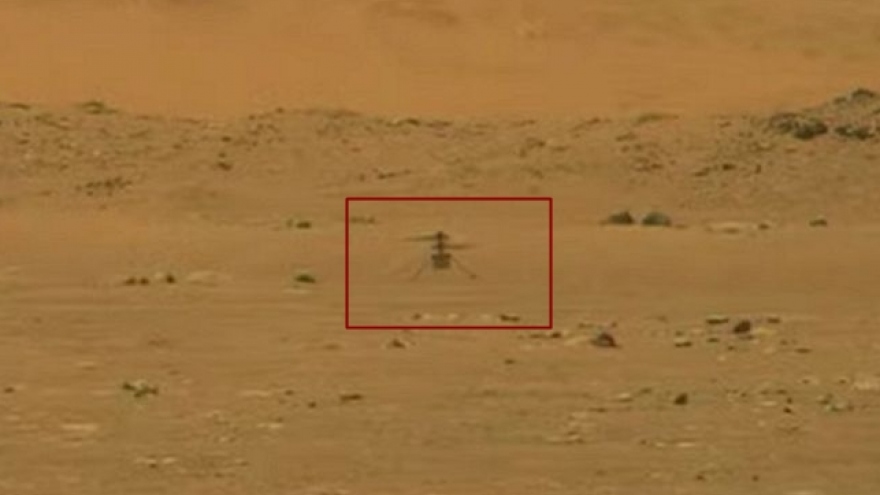 Trực thăng nhỏ của NASA lần đầu tiên bay trên Sao Hỏa