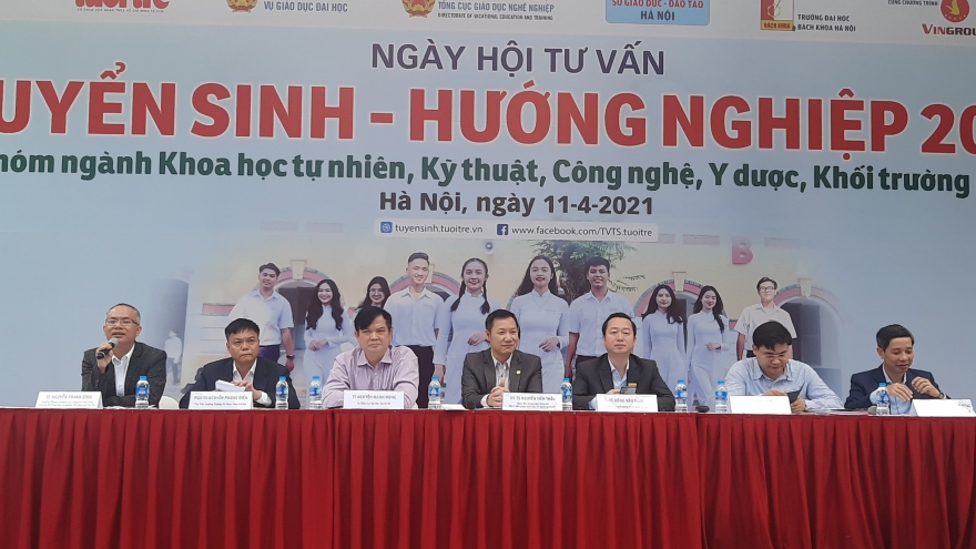 Lo ngại số lượng thí sinh tăng, cuộc đua vào đại học "nóng" hơn mọi năm?