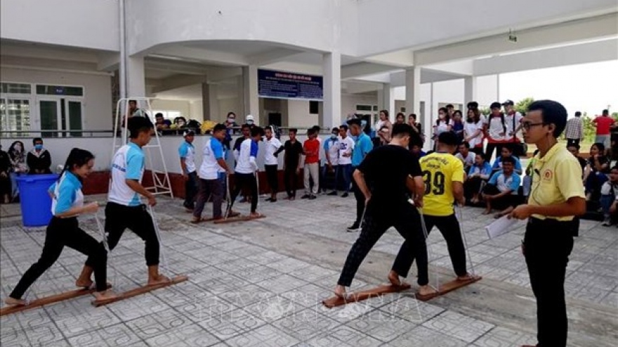 Vietnamese, Lao, Cambodian youths join friendship exchange