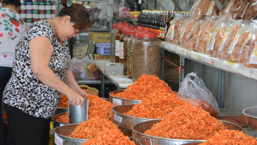 “Tôm khô Rạch Gốc” làm không đủ bán