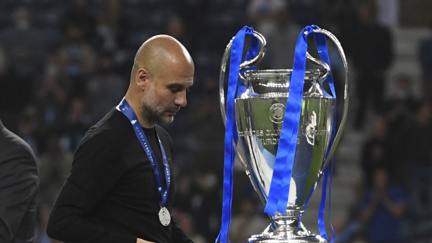 HLV Guardiola: "Tôi lựa chọn đội hình để chiến thắng nhưng...đã thất bại"