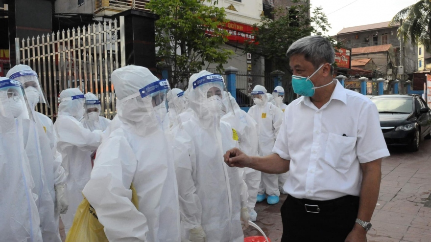 Thứ trưởng Bộ Y tế lý giải số ca mắc COVID-19 tăng đột biến ở Bắc Giang