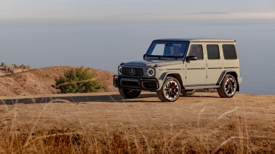 Triệu hồi gần 18.000 xe Mercedes G-Class vì lỗi chốt cửa