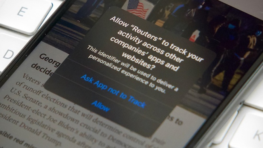 Hàng loạt người dùng iPhone chạy iOS 14.5 không đồng ý cho theo dõi