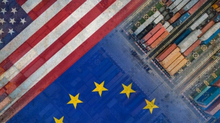 Mỹ- EU đàm phán nhằm hóa giải tranh chấp thương mại về thuế nhôm và thép