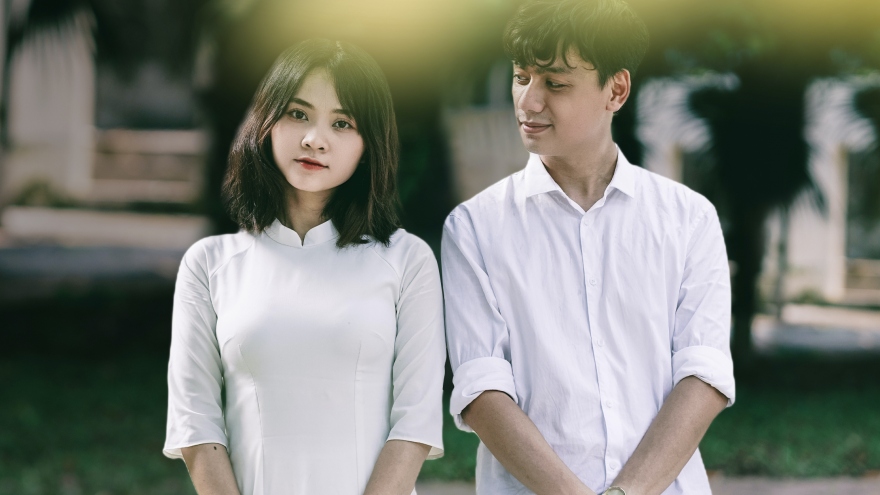 Học trò Tóc Tiên - Ngô Lan Hương ra mắt MV gợi nhớ kỷ niệm đẹp tuổi học trò