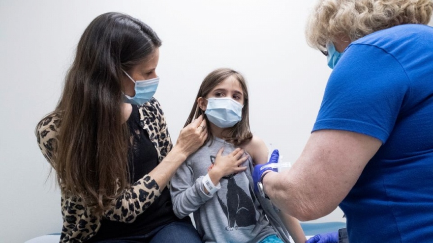 Séc sẵn sàng tiêm vaccine cho trẻ em trước đầu tháng 9