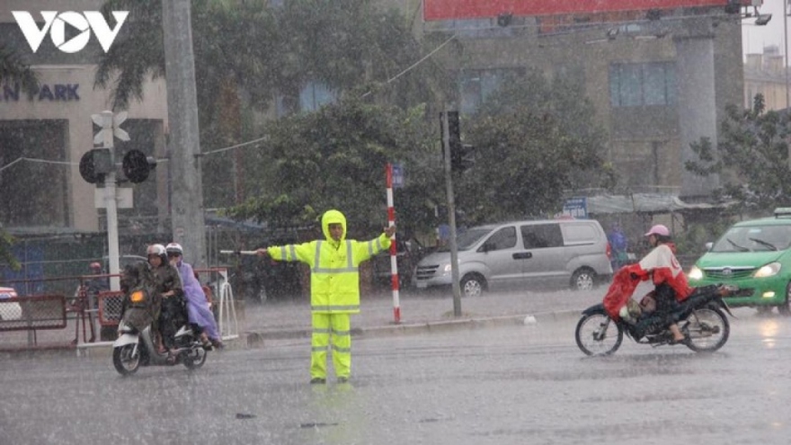 Dự báo thời tiết hôm nay: Bắc Bộ có mưa rào và dông rải rác